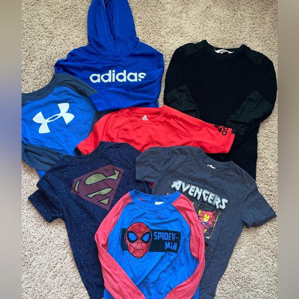 Boys 7 tops size 5-6 year old.